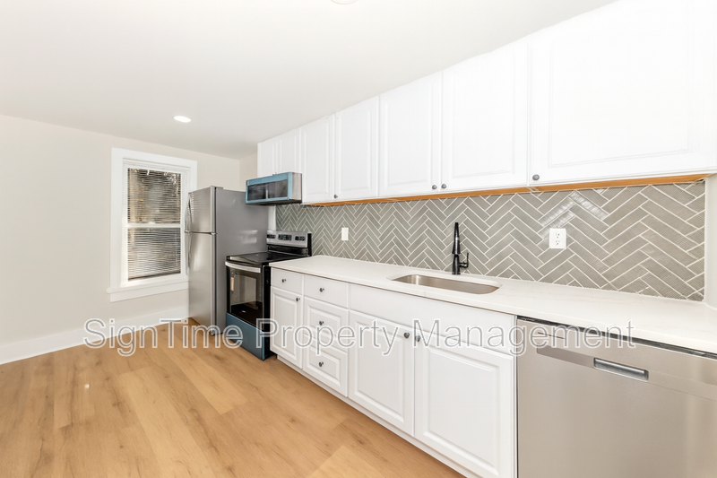 Frederick House: 152 East South Street