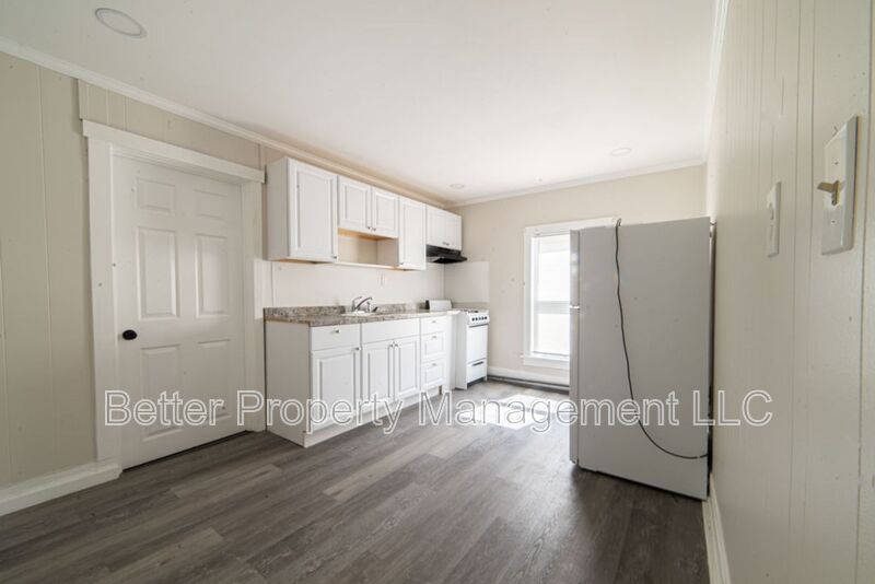 Vineland Condo: 414-416 W Park Ave