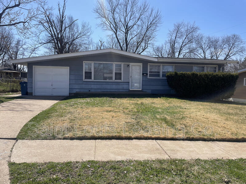 Request a Viewing for 3008 Glade Ave Tenant Turner