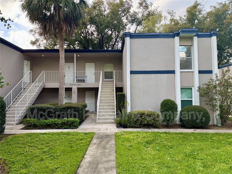 Brandon Condo: 115 PICARDY VILLA CIR
