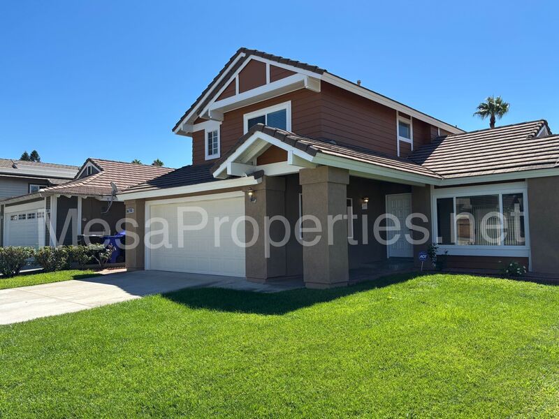 Fontana House: 7861 Marek Ct