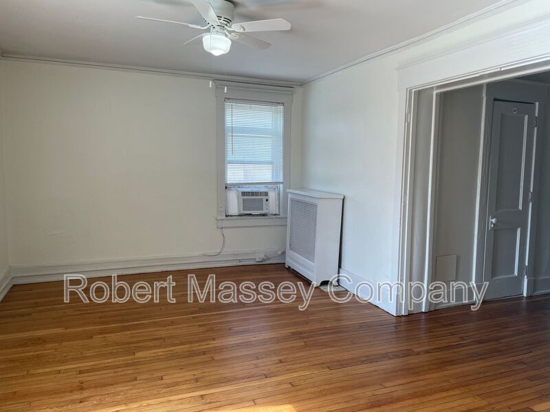 Louisville Condo: 2014 Cherokee Parkway
