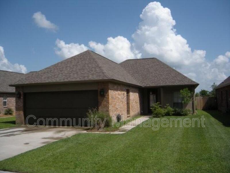 Baton Rouge House: 2969 Northbank Dr