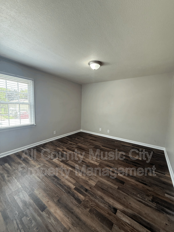 Main Rental Photo 9