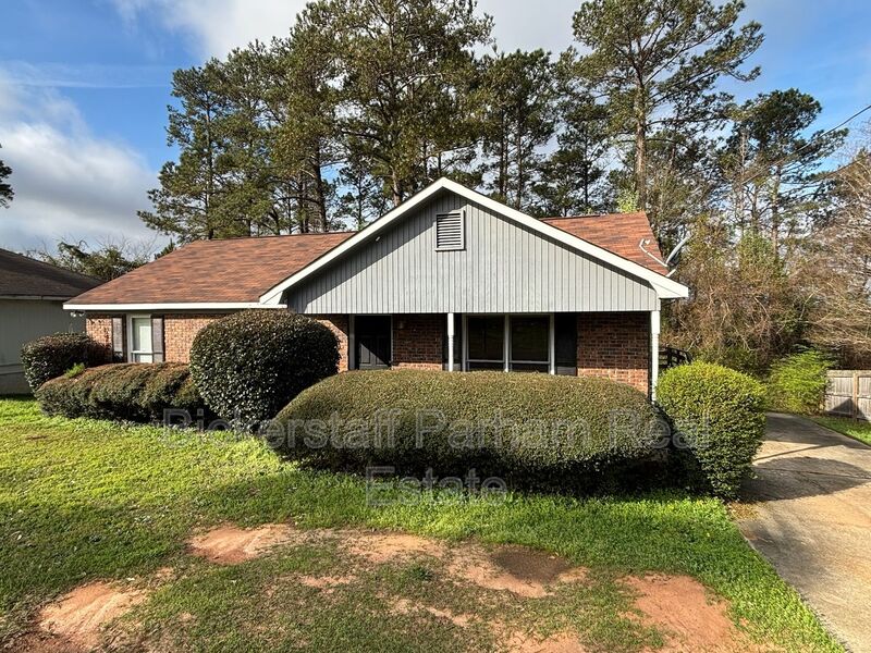 Columbus House: 1231 Bunker Hill Rd.