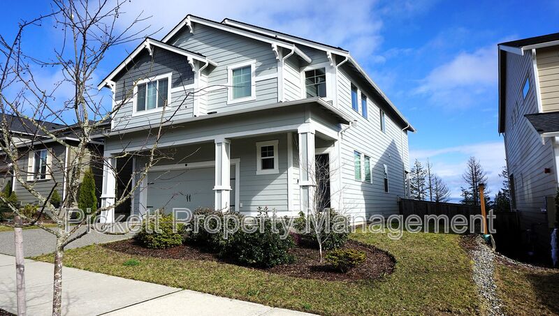 Bremerton House: 1158 Baker Heights Lp