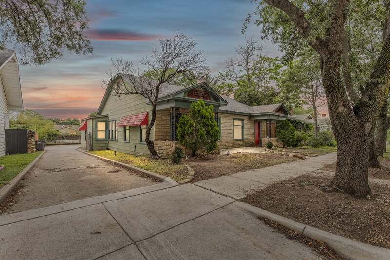 Fort Worth Townhome: 4005 Lafayette Avenue - 1