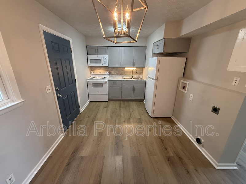 Kingsport Townhome: 956 Kendrick Creek Rd