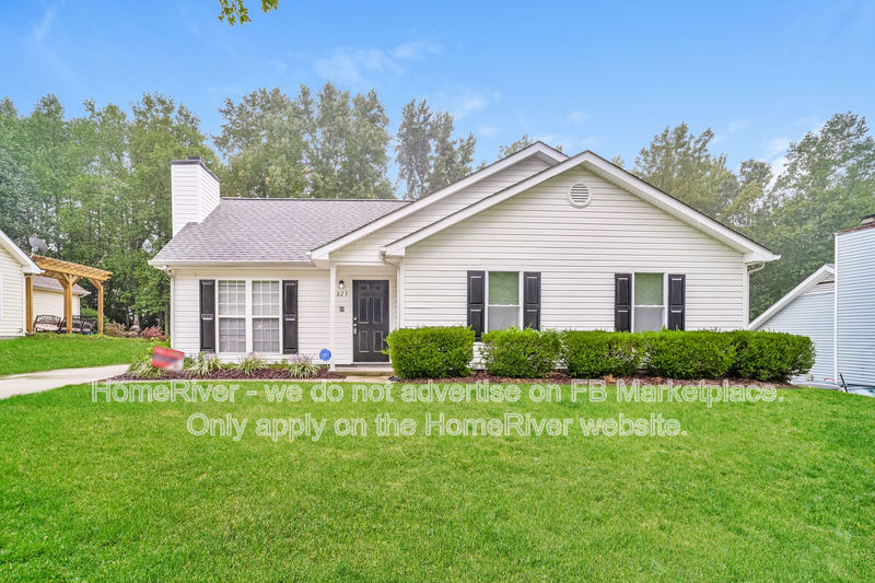 Greensboro House: 823 Banner Oak Ct