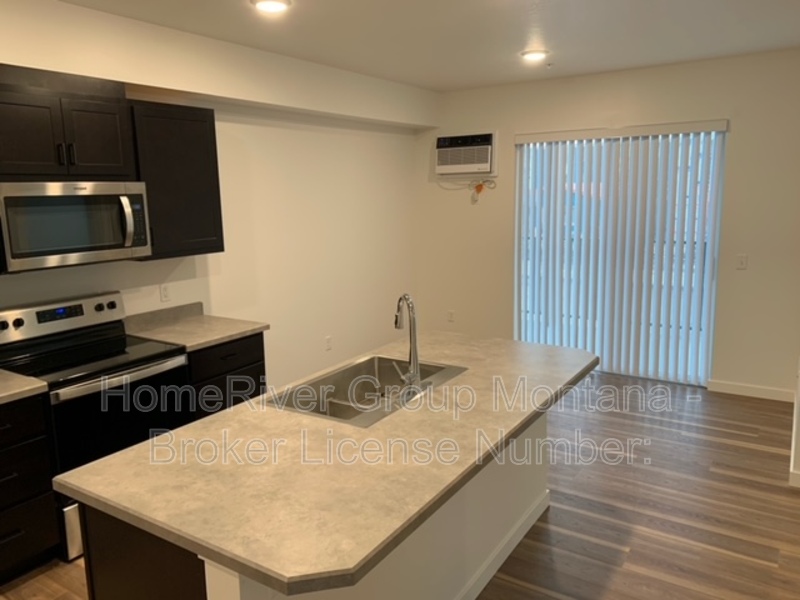 Missoula House: 1524 S 11th St W