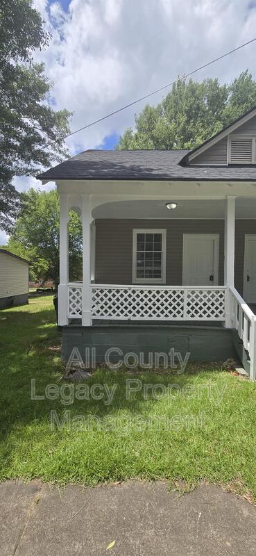 Porterdale Condo: 31 Ivy Street Unit A