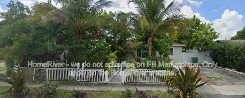 Miami House: 100 NW 191st St