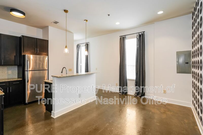 Nashville Condo: 210 30th Ave. N