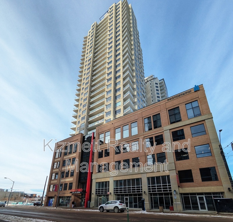 Edmonton Condo: 10410-102 AVE NW