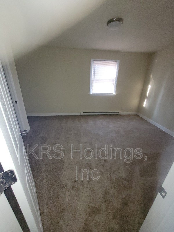 Petersburg Condo: 1517 halifax st