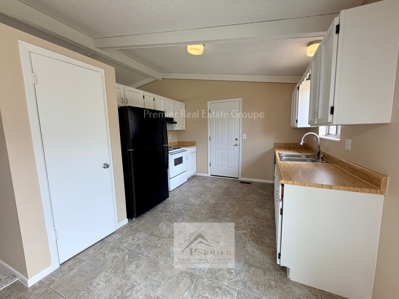 Colorado Springs House: 6156 Del Paz