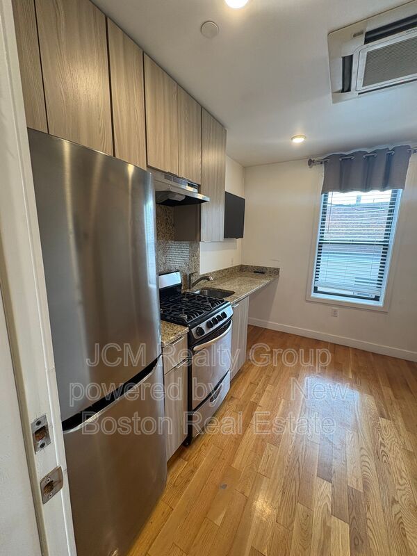 Chelsea Condo: 21 Fifth Street