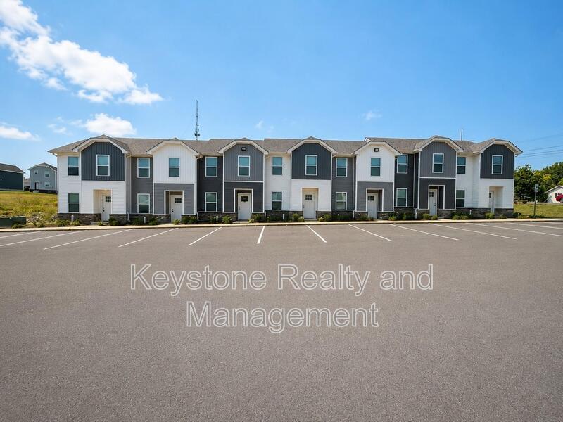 Clarksville Condo: 919 Martin Street