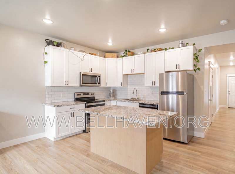Rigby House: 380 S 3rd W