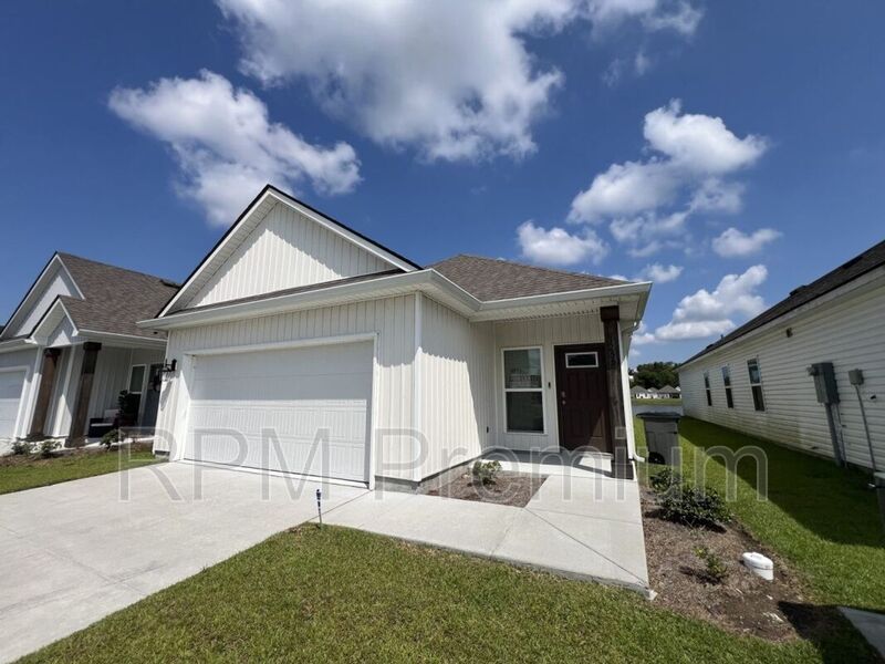 Baton Rouge House: 1255 Drago Dr