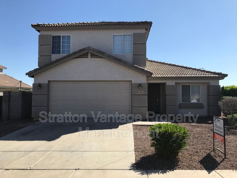 El Mirage House: 12525 W Rosewood Ln