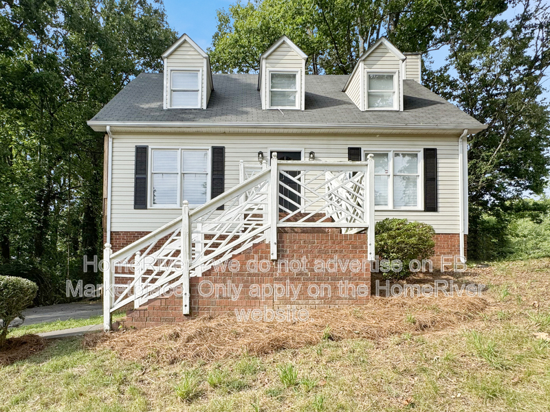 Winston Salem House: 2155 Dave St