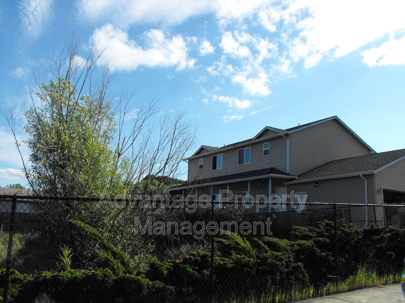 PHILOMATH House: 1016 QUAIL GLENN DR