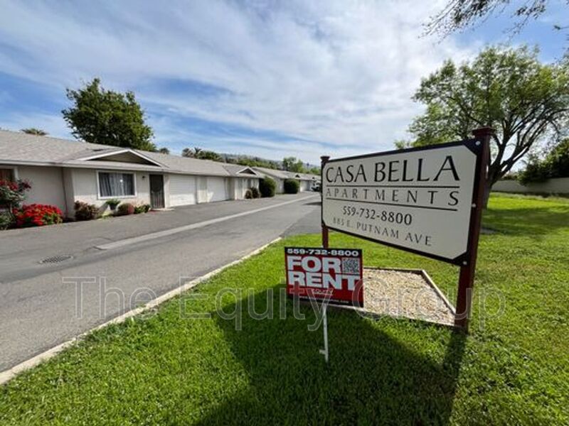 Porterville Condo: 885 E Putnam Ave