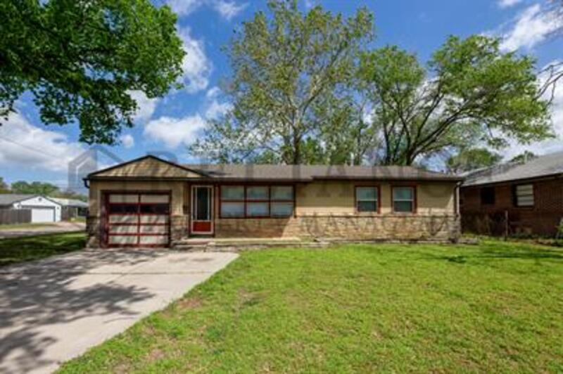 Wichita House: 1602 Luther East