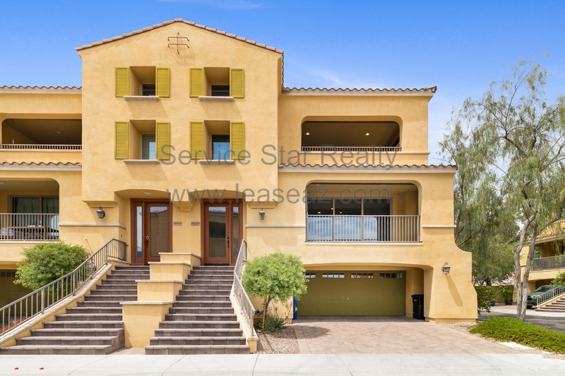 Chandler House: 888 N Imperial Pl