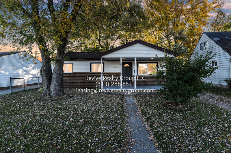 Ypsilanti House: 1000 Hunter Avenue