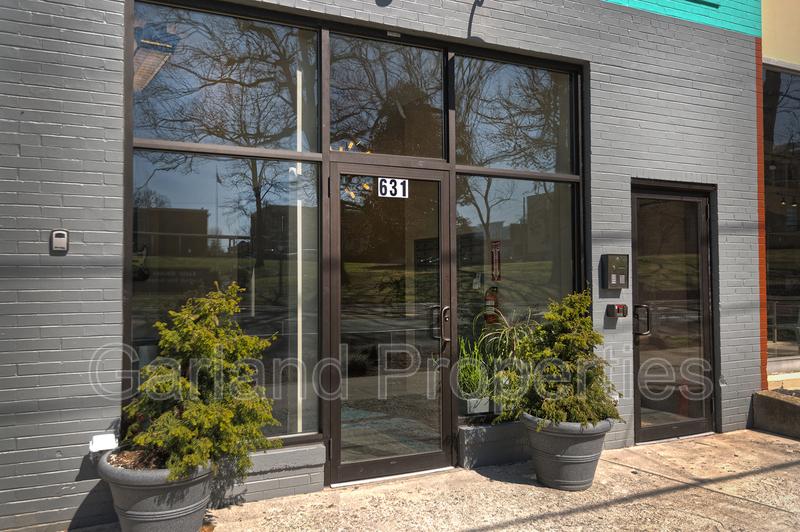 Roanoke Condo: 631 Campbell Ave