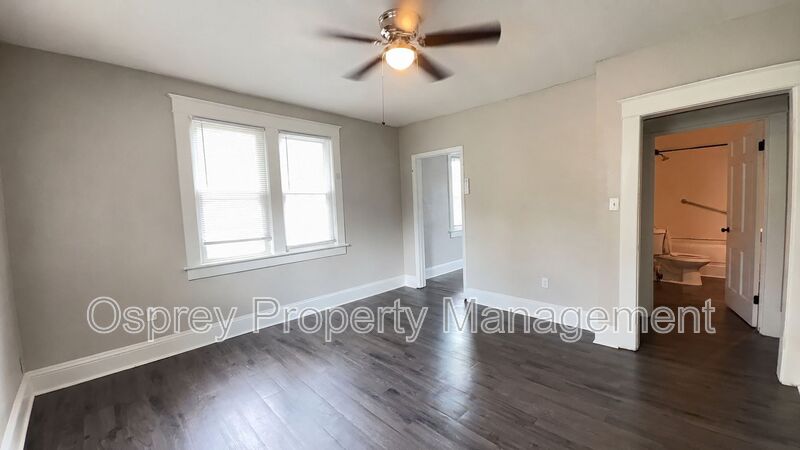 Updated 1 Bedroom Apartment Near Downtown Norfolk & NSU - Photo 4