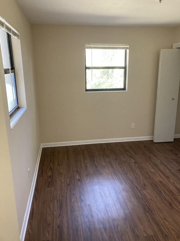 Jacksonville House: 7559 Proxima Rd