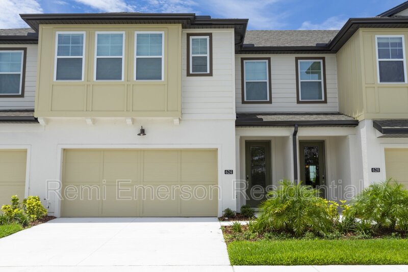 Davenport Townhome: 624 Benoi Drive