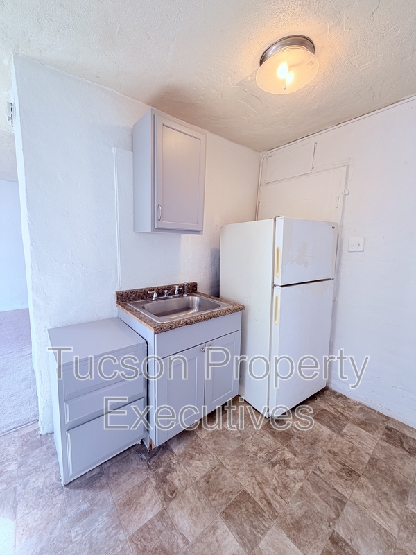 Tucson Condo: 234 East 32nd Street - 23