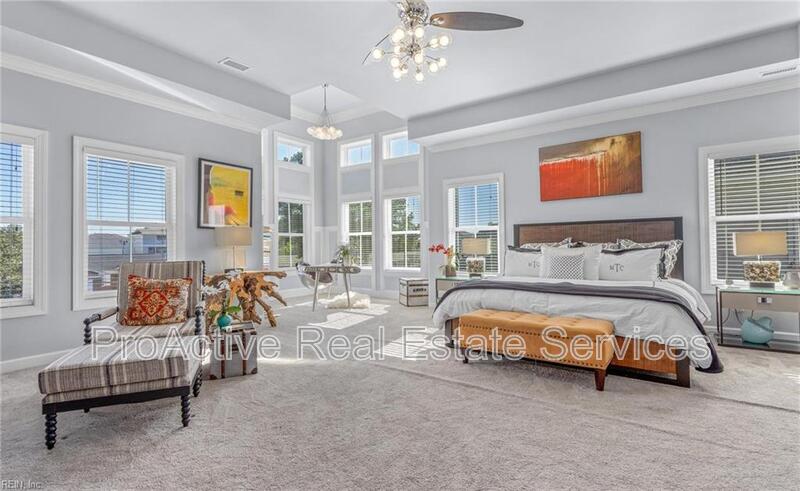 Norfolk House: 9531 6th Bay Street