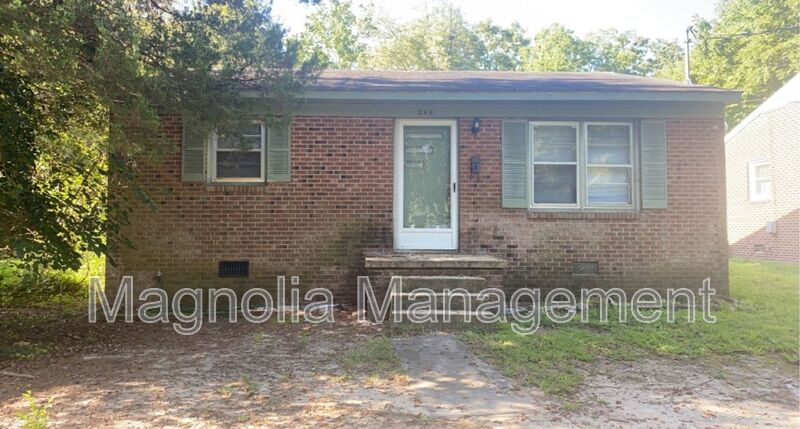 Henderson House: 248 Gholson Ave.