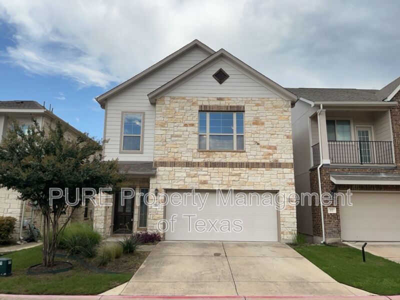 Round Rock House: 2105 Town Centre Dr