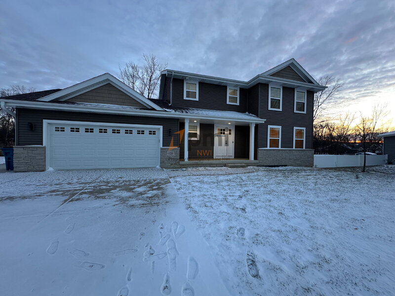 Cedar Lake House: 14219 Fairbanks Street