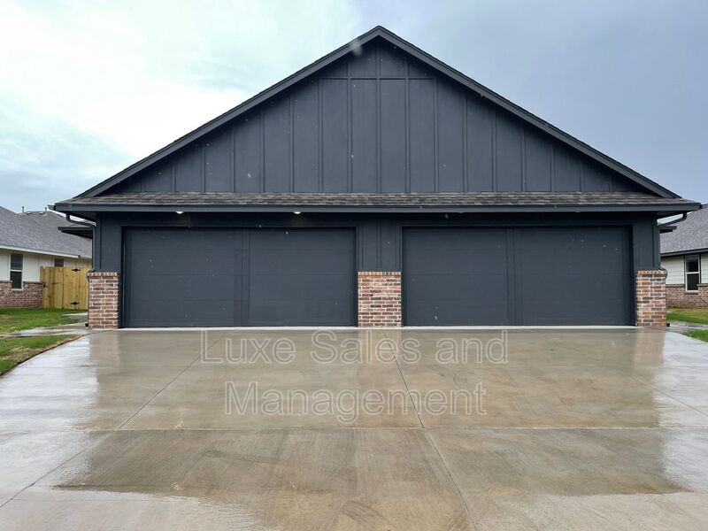 Oklahoma City House: 10526 Utica Drive