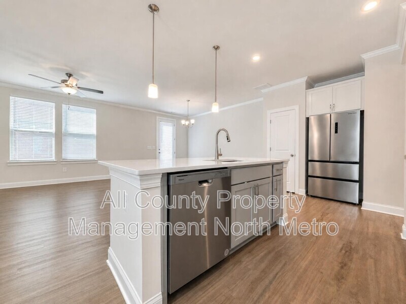 Main Rental Photo 4