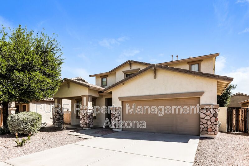 Gilbert House: 6943 S View Ln