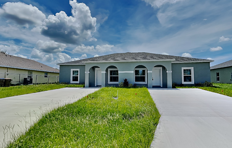 Kissimmee House: 1004 Dampierre Ct