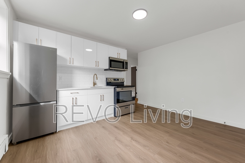 St. Catharines House: 89 Beech Street