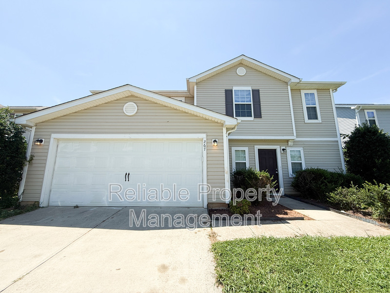 Clayton House: 267 Plymouth Drive