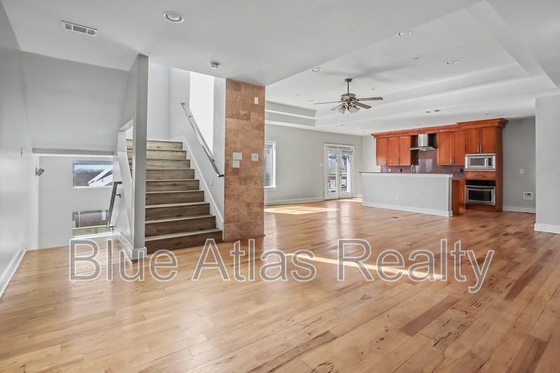 Lewisville Townhome: 2690 Rockbrook Drive