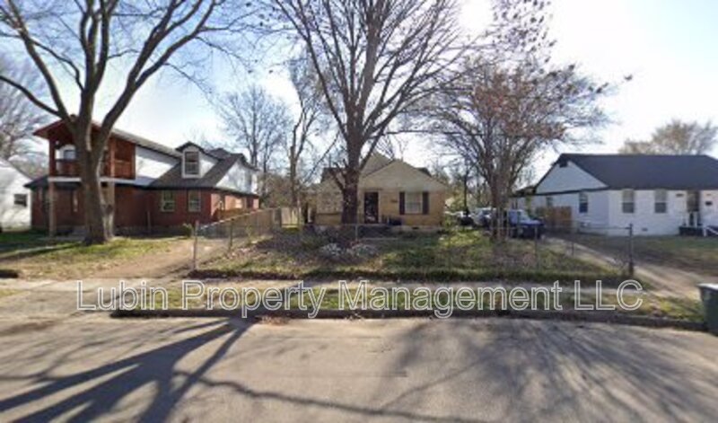 Memphis House: 1156 Panama St