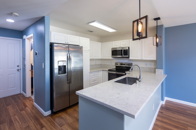 Ewa Beach Condo: 91-1035 Kaipalaoa Street - 1303