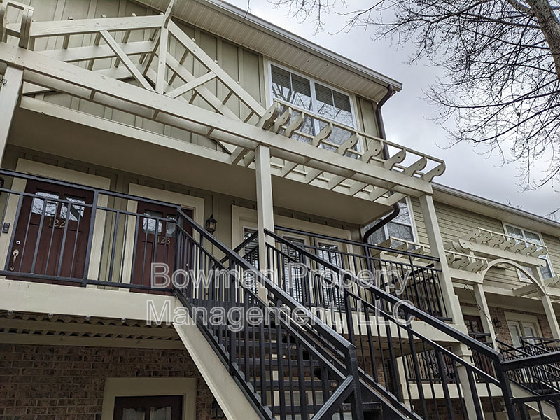 Athens Condo: 660 Barnett Shoals Rd